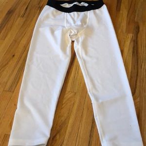Men’s Under Armour compression pants